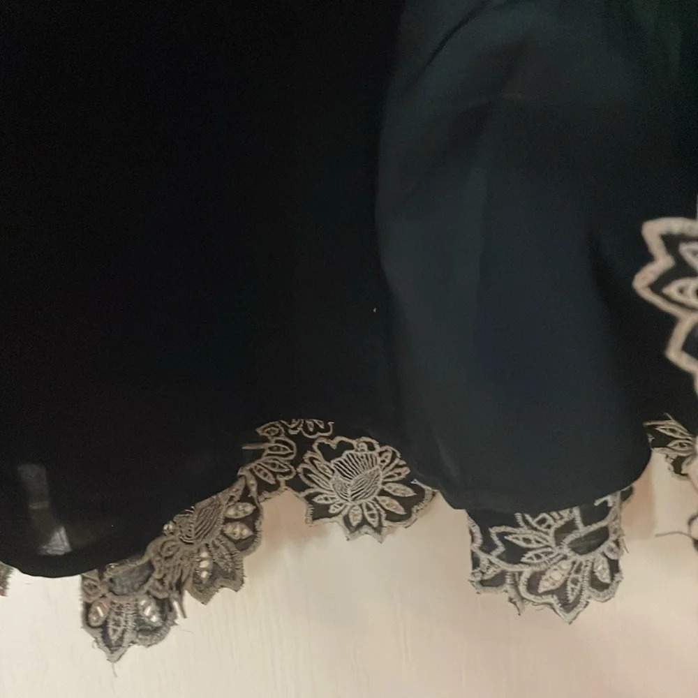 NWT Anthropologie Boho Embroidered Lace Mini Skirt in Black/Noir Size XS - Picture 5 of 8